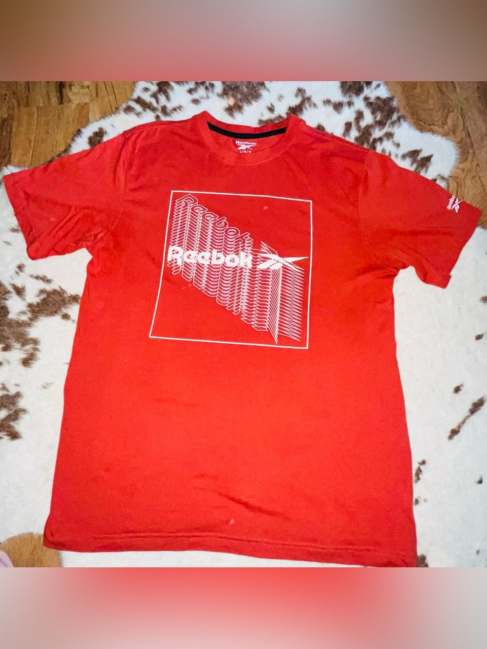 Reebok Red Short-Sleeve Tee with White Graphic Logo